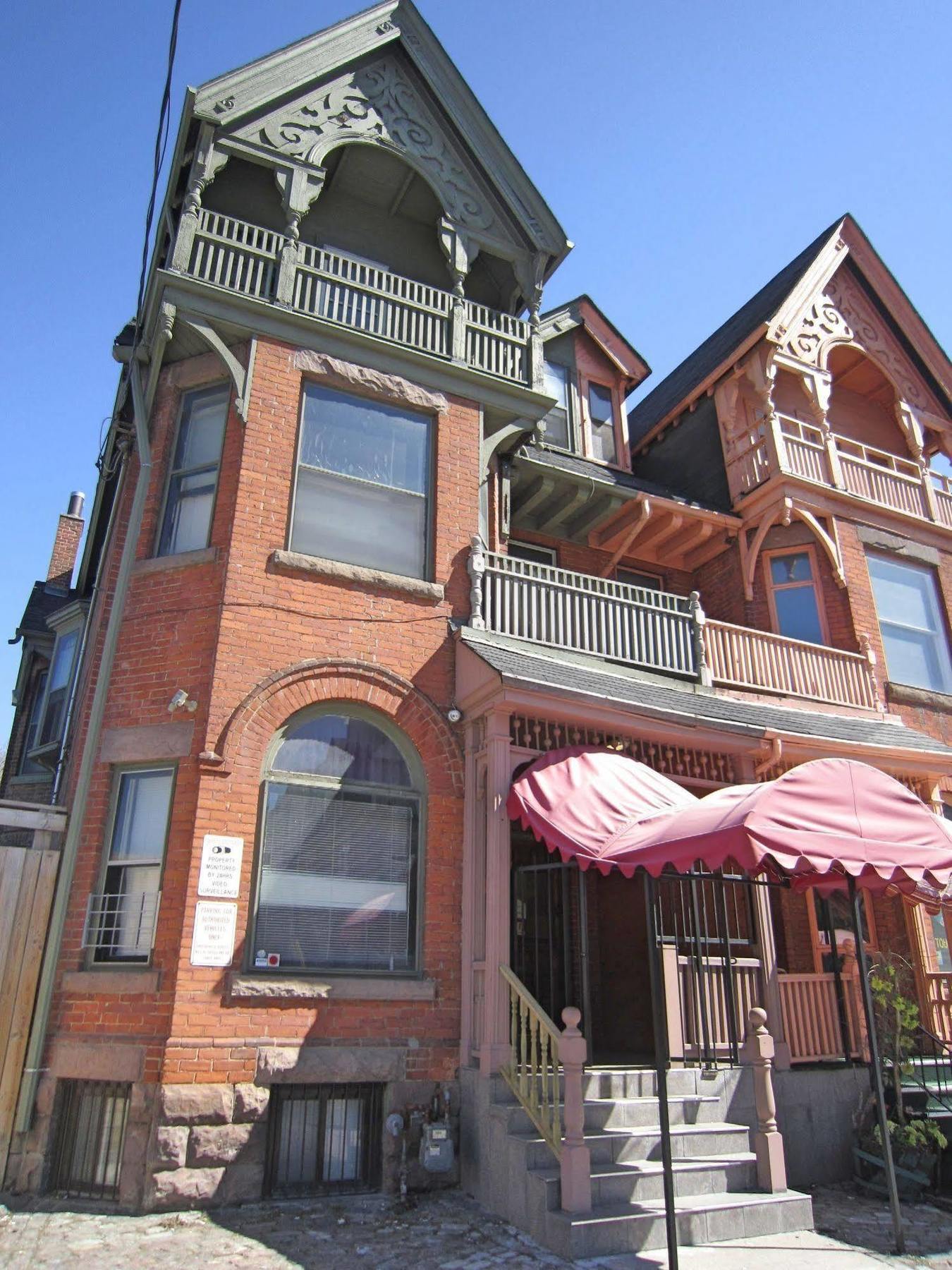 Spadina 11 Guesthouse Торонто Екстериор снимка